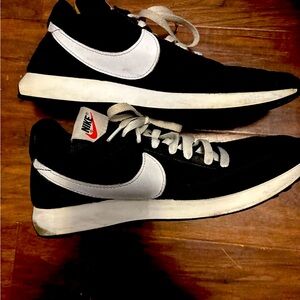 Nike Air Tailwind 79 Black - Men's Size 7.5 (Black and White)